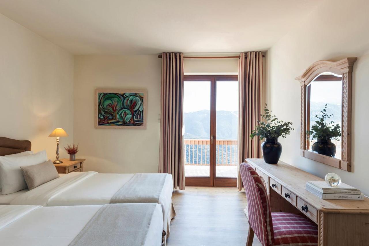 Santa Marina Arachova Hotel Exteriör bild
