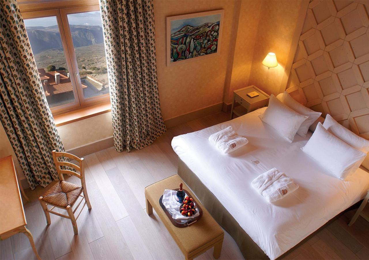 Santa Marina Arachova Hotel Exteriör bild