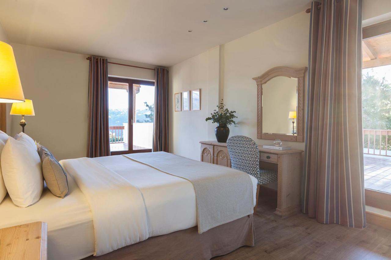 Santa Marina Arachova Hotel Exteriör bild